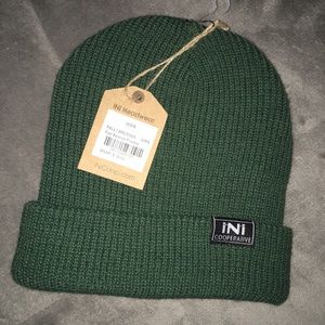 ❄️✨iNi headwear NWT